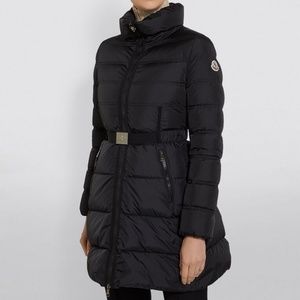 AUTHENTIC Moncler Women's Parka/Jacket